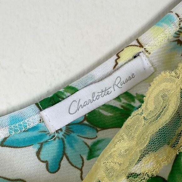 Vintage y2k Charlotte Russe White Floral Pattern Cold Shoulder Blouse Top Size M - Picture 6 of 8